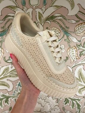 NWT Miracle Miles Dolea Sneakers